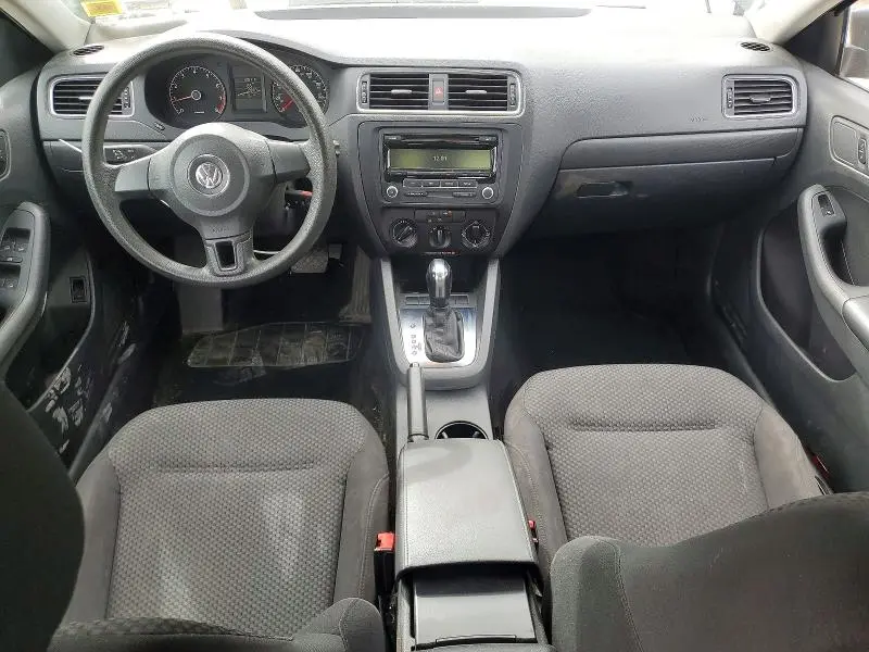 2013 VOLKSWAGEN JETTA BASE  