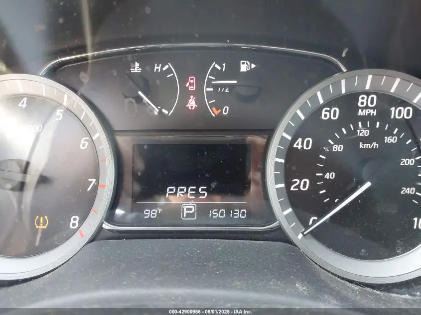 2013 NISSAN SENTRA SR