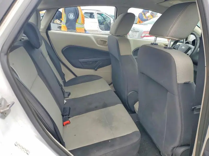 2012 FORD FIESTA S  