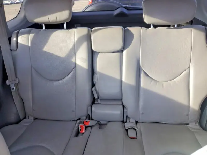 2011 TOYOTA RAV4 LIMITED  