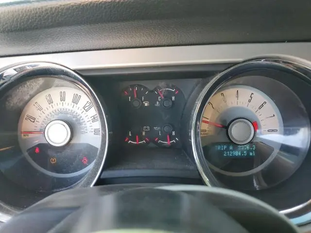 2011 FORD MUSTANG