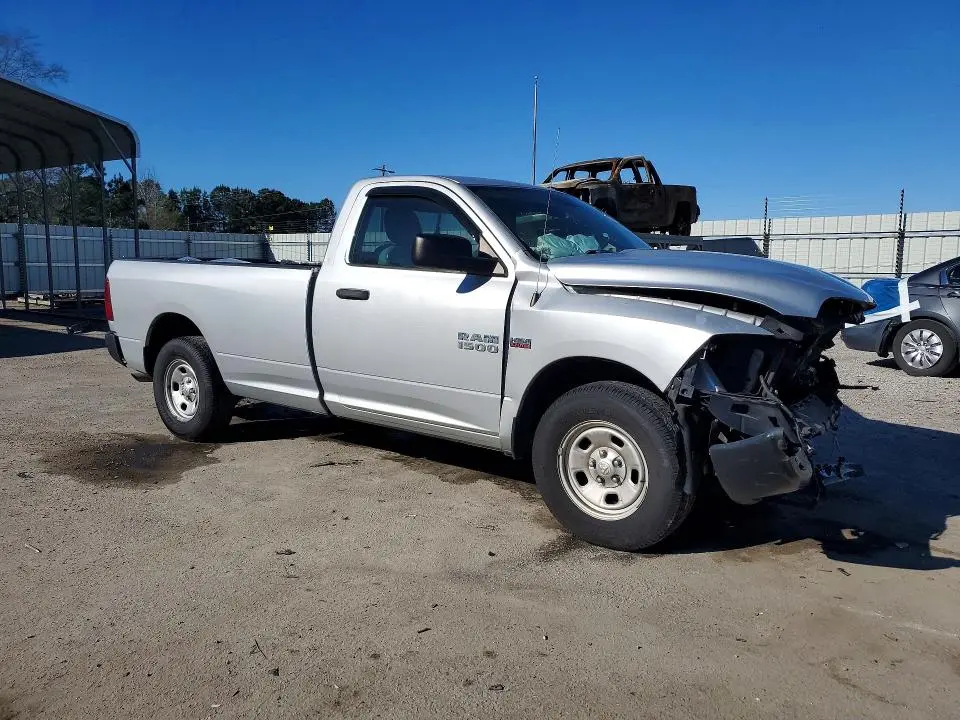 2016 RAM 1500 ST  