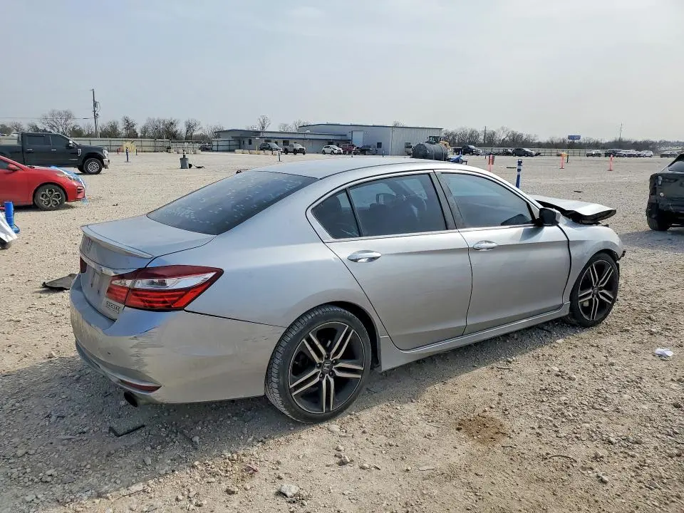 2017 HONDA ACCORD   
