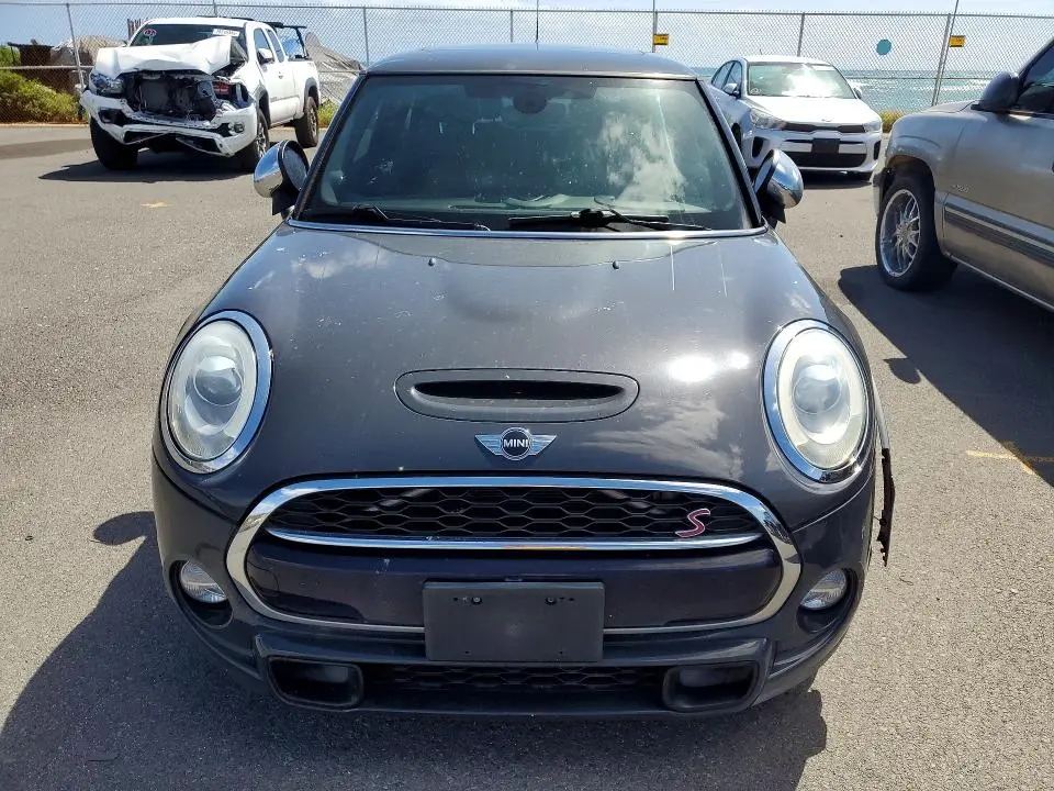 2015 MINI COOPER S  