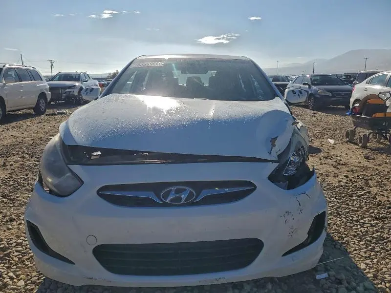 2013 HYUNDAI ACCENT GLS  