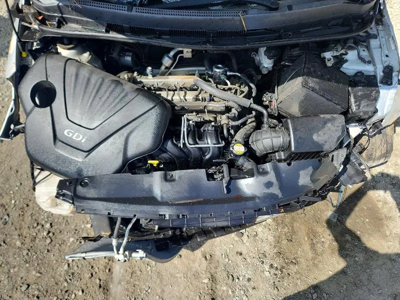 2012 HYUNDAI ACCENT GS  