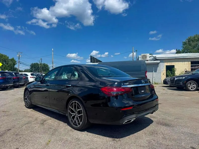 2022 MERCEDES-BENZ E 350  