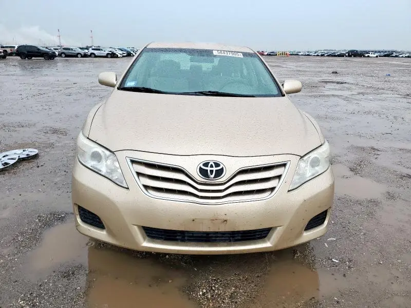 2010 TOYOTA CAMRY BASE  