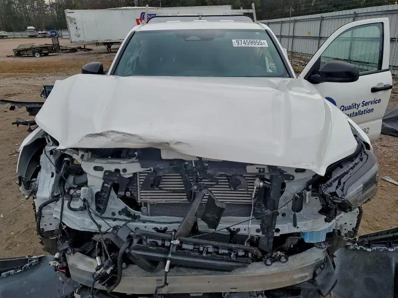 2025 TOYOTA TACOMA XTRACAB  