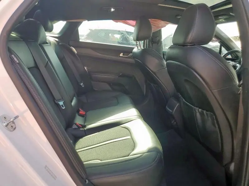2021 KIA K5 GT LINE  