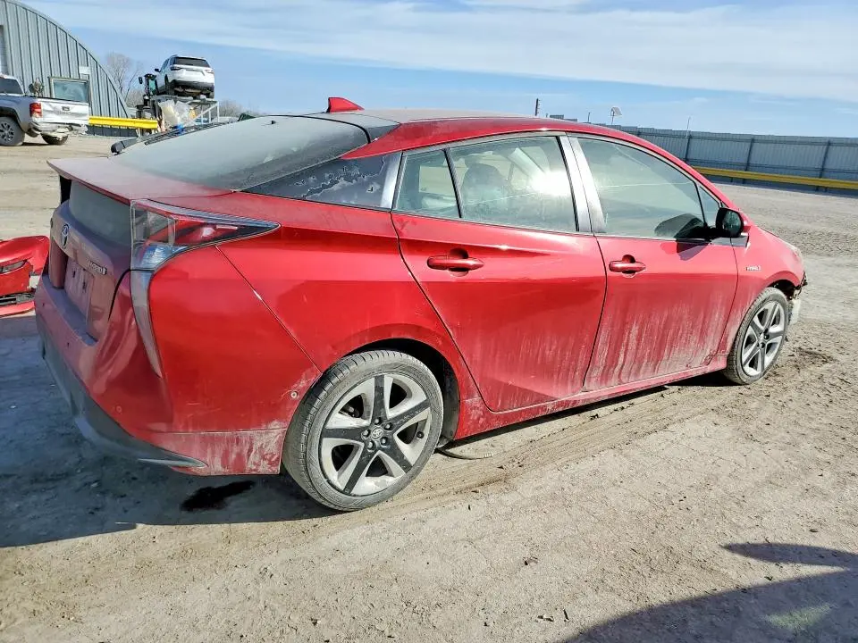 2017 TOYOTA PRIUS THREE  