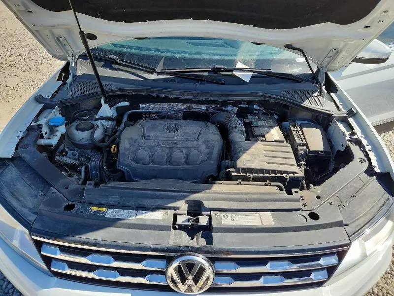 2020 VOLKSWAGEN TIGUAN SE  