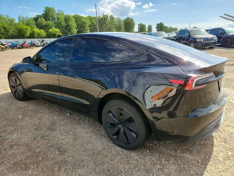 2025 TESLA MODEL 3   