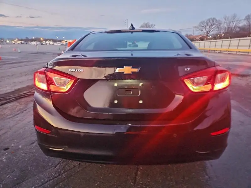 2019 CHEVROLET CRUZE LT  