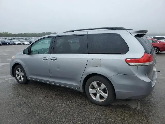 2011 TOYOTA SIENNA LE  