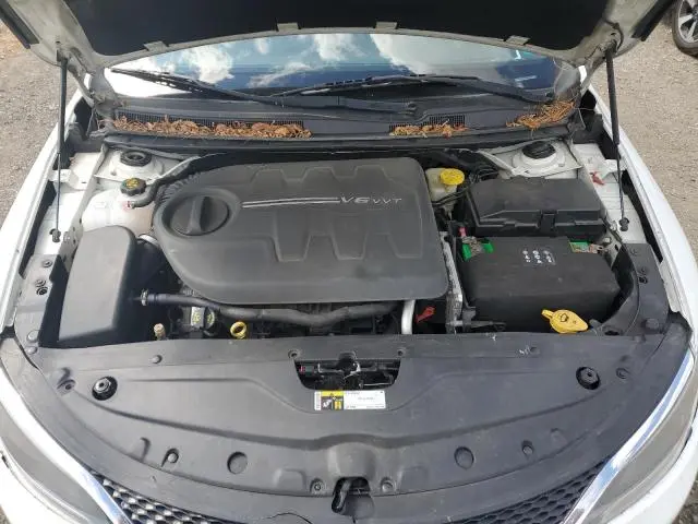 2015 CHRYSLER 200 C  