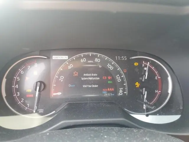 2024 TOYOTA RAV4 XLE  