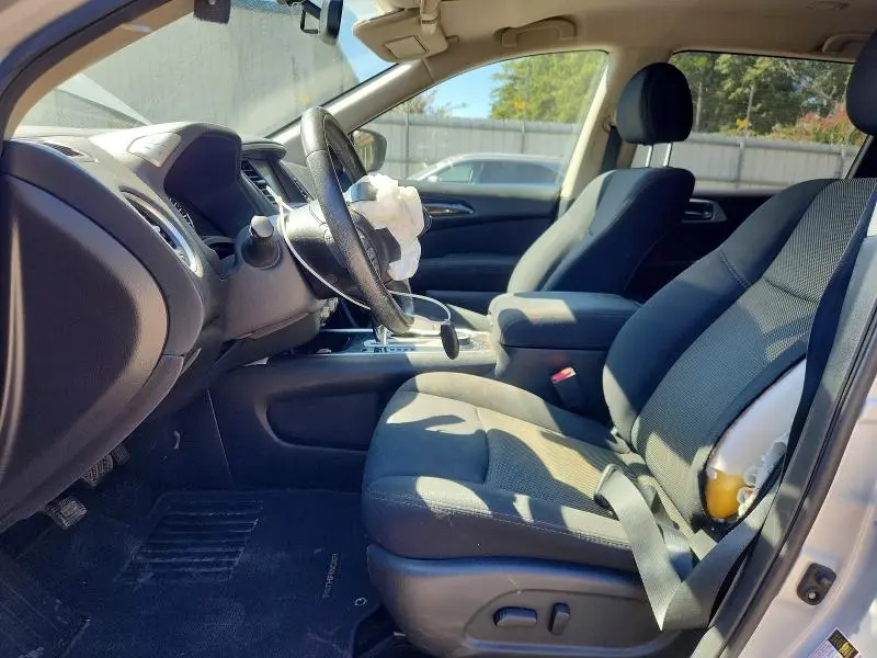 2017 NISSAN PATHFINDER SV  