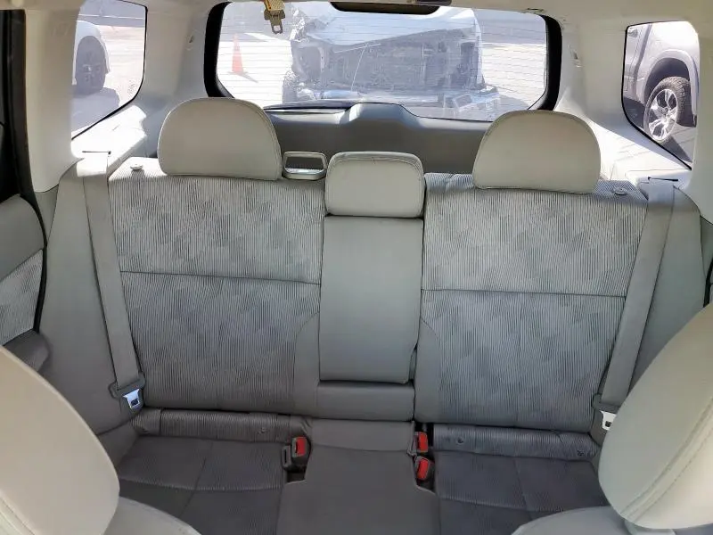 2010 SUBARU FORESTER 2.5X  