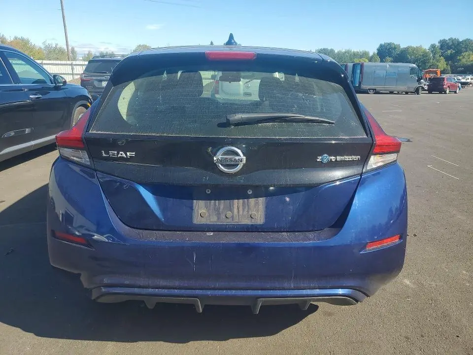 2019 NISSAN LEAF S  