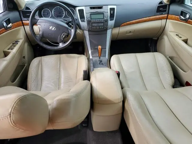 2010 HYUNDAI SONATA SE