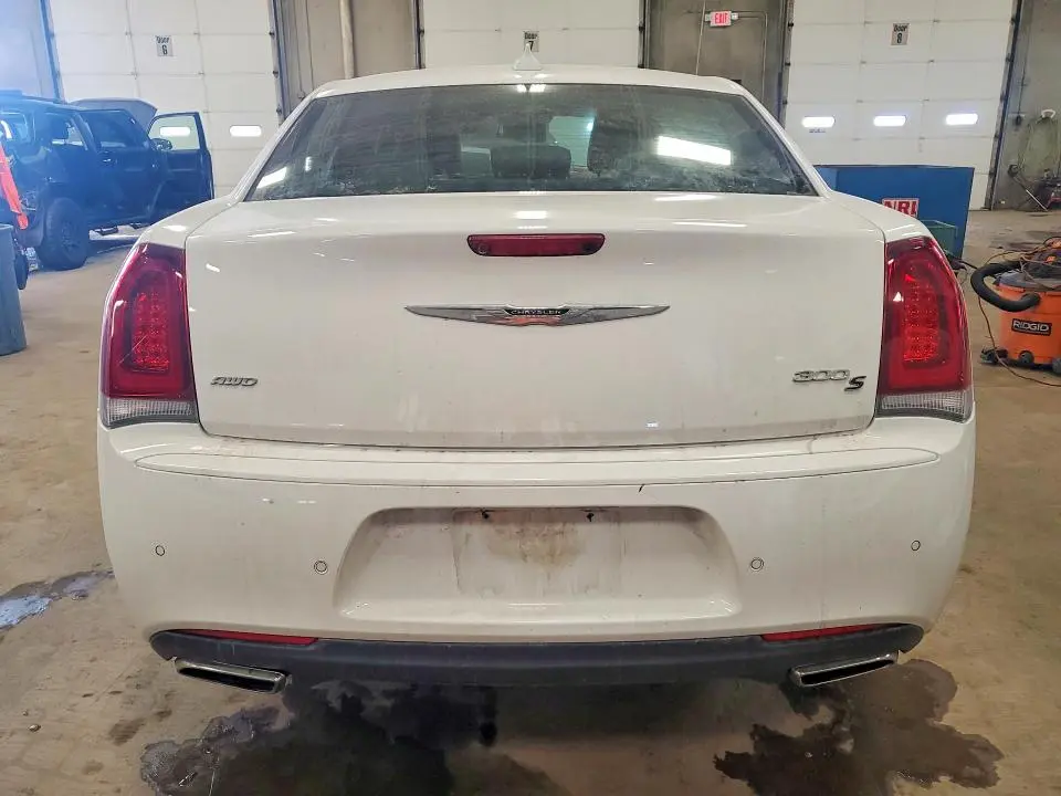 2019 CHRYSLER 300 S  