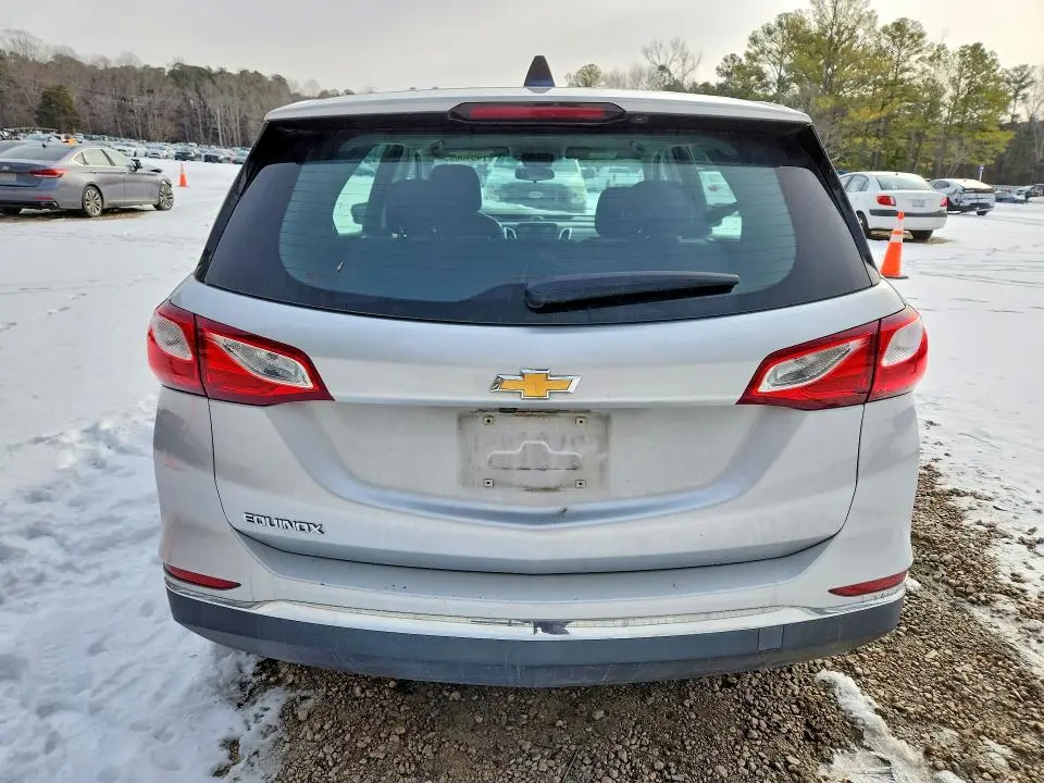 2018 CHEVROLET EQUINOX LS  