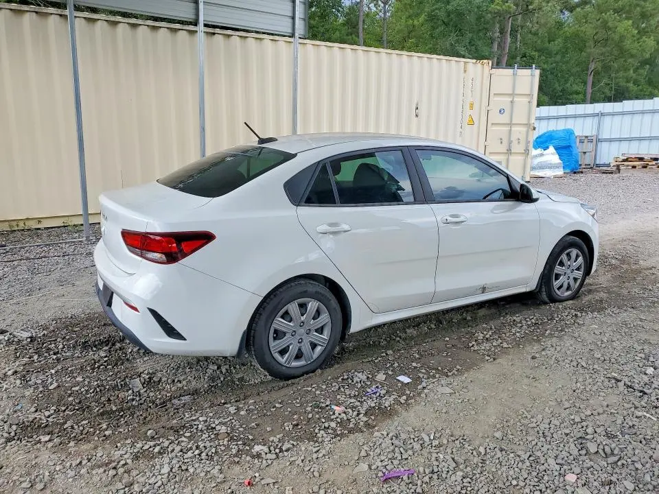 2023 KIA RIO LX  