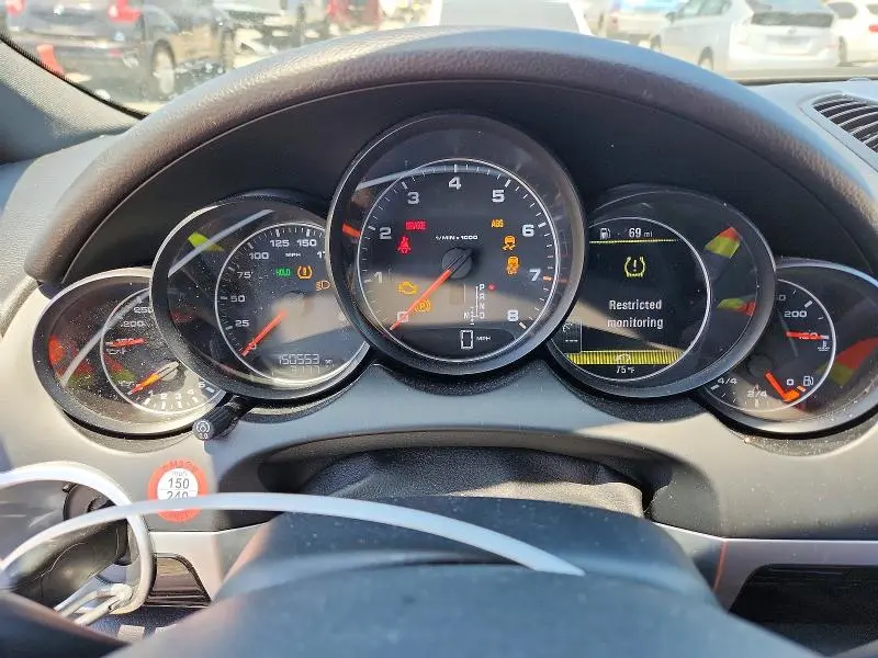 2012 PORSCHE CAYENNE   