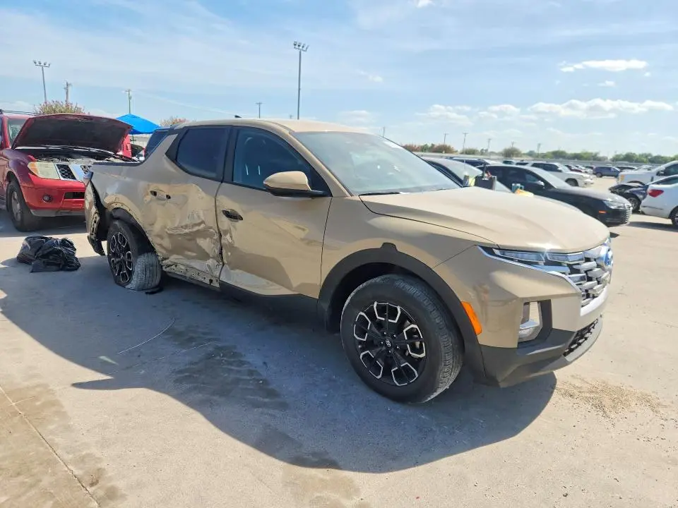 2023 HYUNDAI SANTA CRUZ SE  