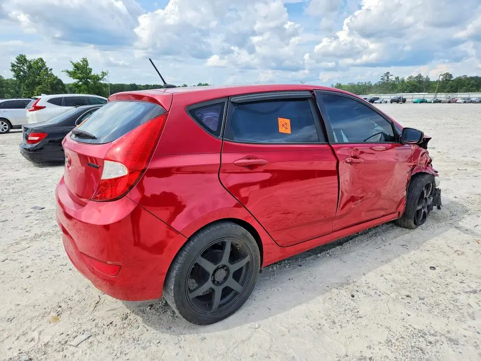 2015 HYUNDAI ACCENT GS  