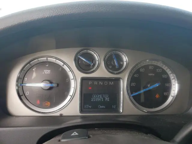 2011 CADILLAC ESCALADE ESV LUXURY  