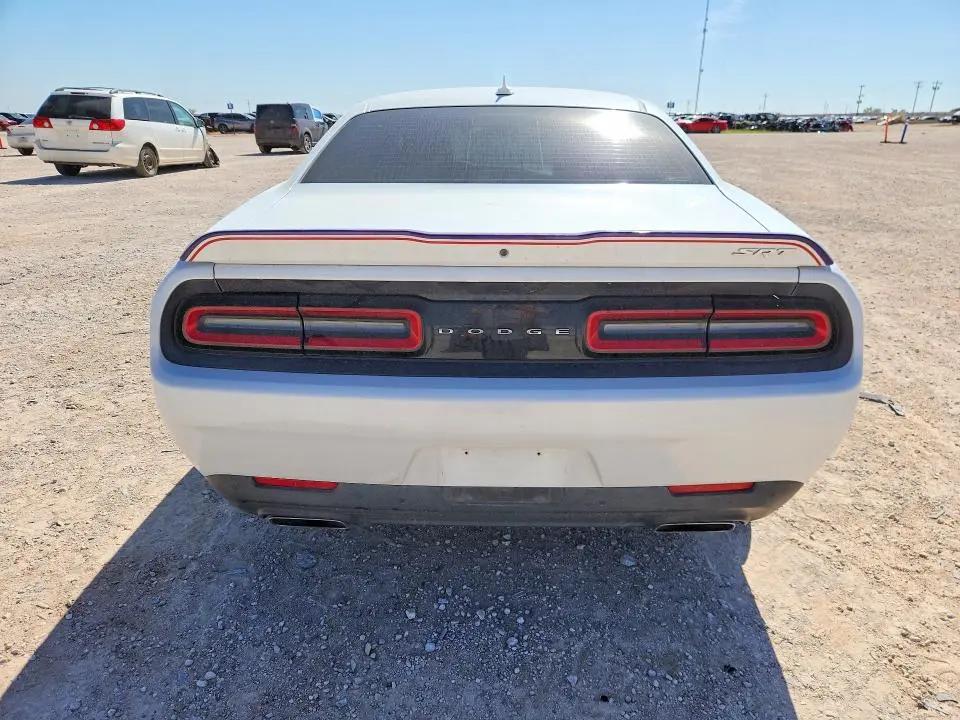 2015 DODGE CHALLENGER SRT 392  