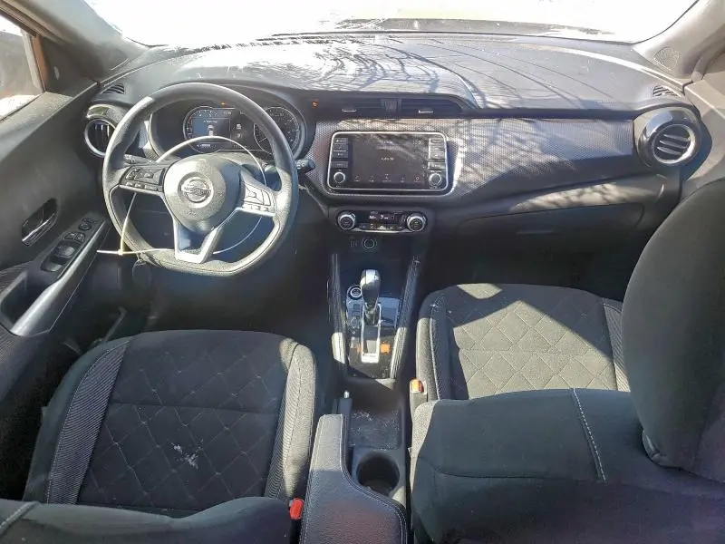2019 NISSAN KICKS S  