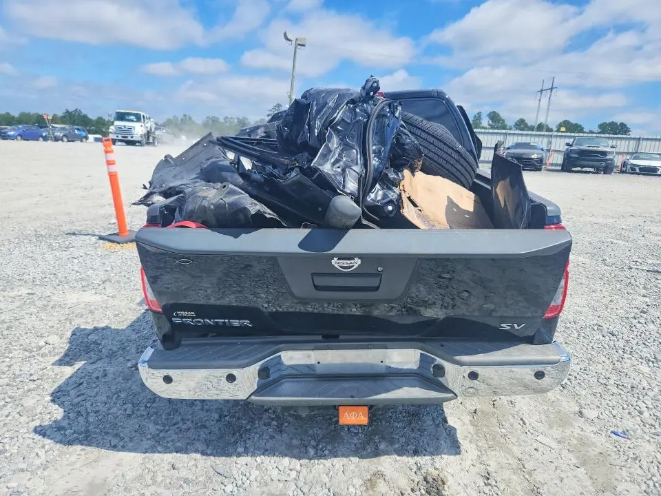 2016 NISSAN FRONTIER SV  