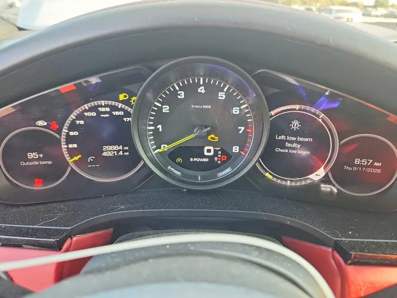 2021 PORSCHE CAYENNE E-HYBRID  