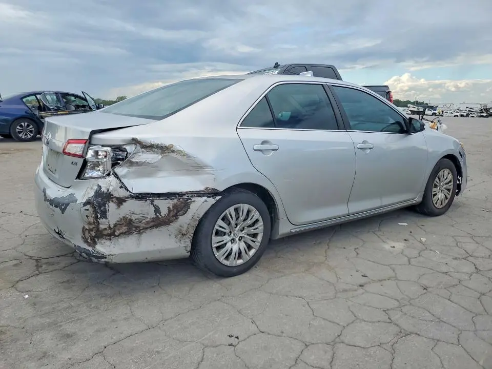 2012 TOYOTA CAMRY LE  