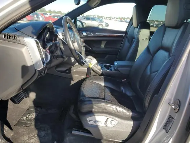 2012 PORSCHE CAYENNE   