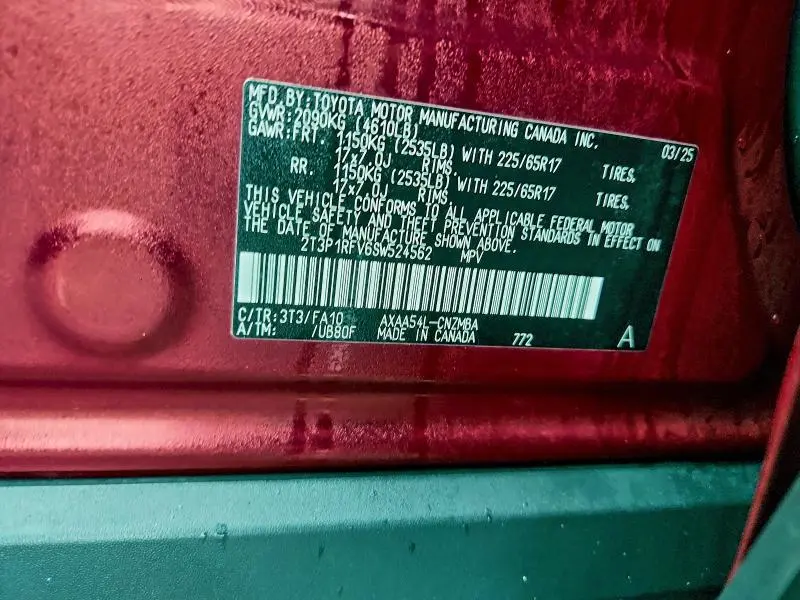 2025 TOYOTA RAV4 XLE  