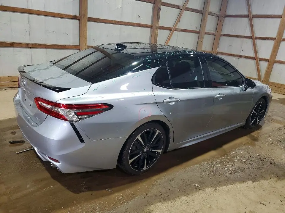 2019 TOYOTA CAMRY XSE V6  