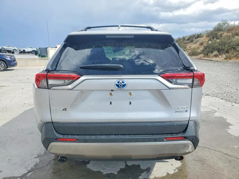 2024 TOYOTA RAV4 LIMITED  