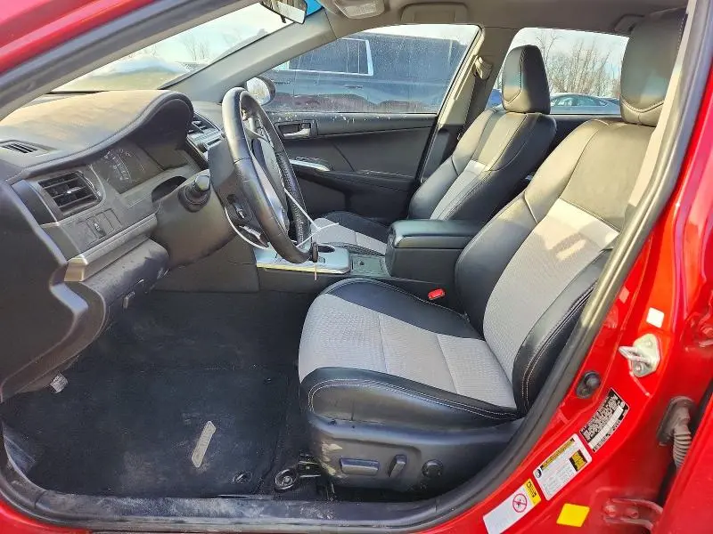 2012 TOYOTA CAMRY BASE  