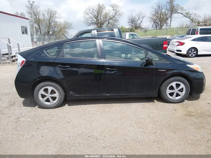 2013 TOYOTA PRIUS TWO