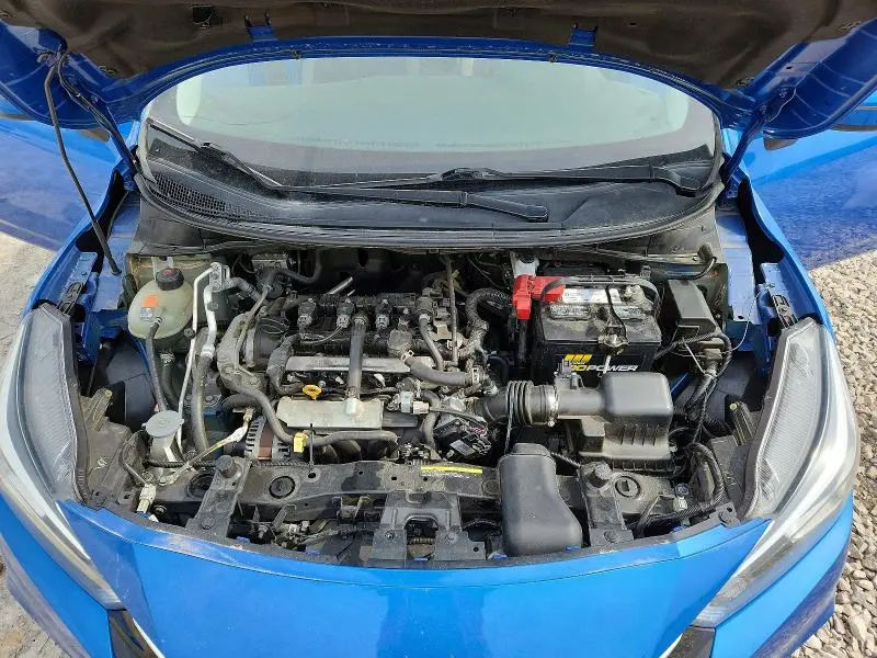 2021 NISSAN VERSA SV  
