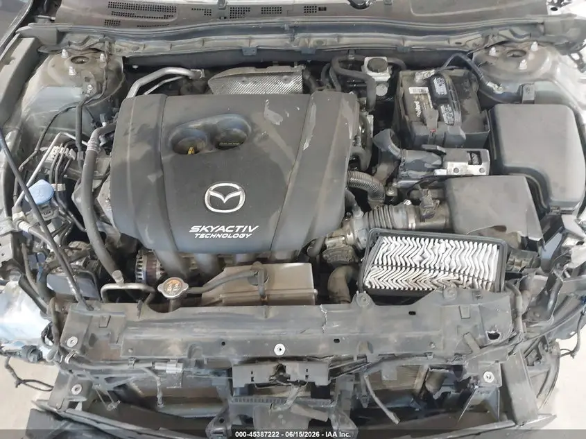 2018 MAZDA MAZDA3 TOURING