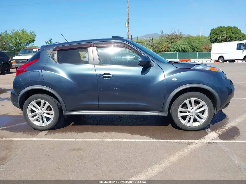 2012 NISSAN JUKE SL