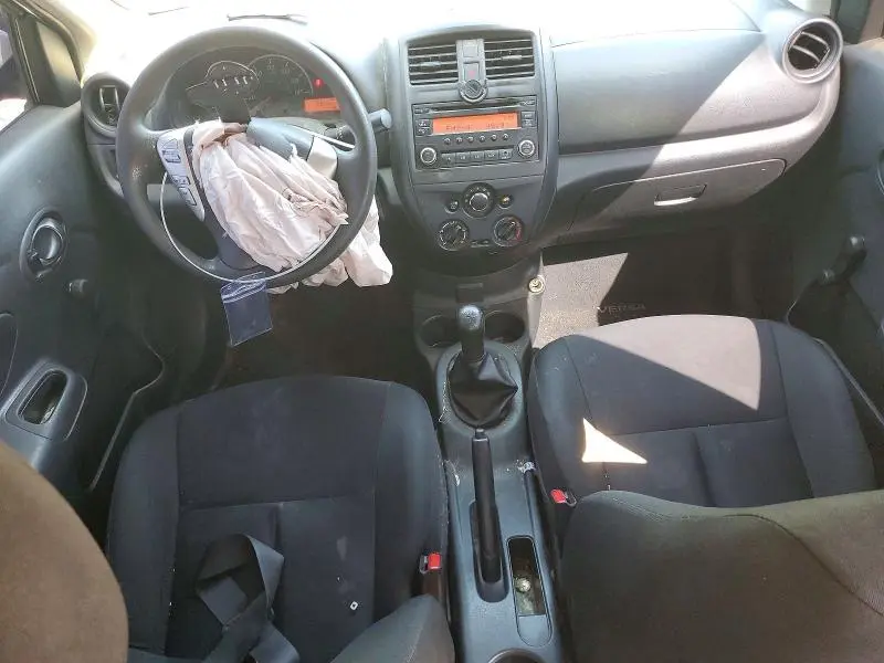 2018 NISSAN VERSA S  