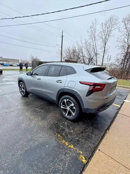 2025 CHEVROLET TRAX 1RS  
