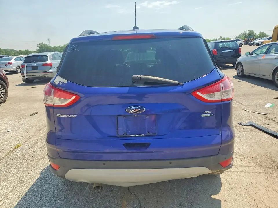 2016 FORD ESCAPE SE  