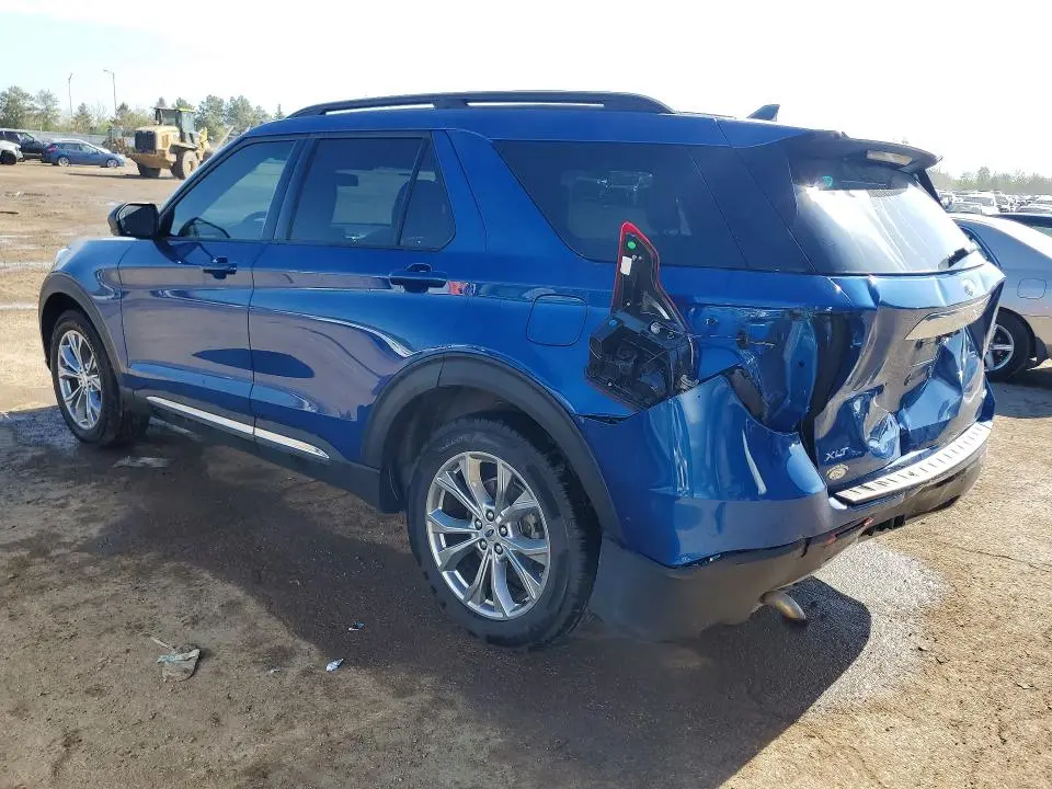 2022 FORD EXPLORER XLT  